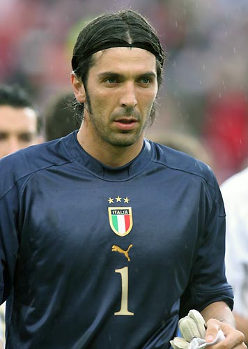 Gianluigi Buffon1