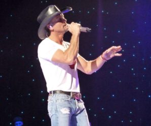 Who is Tim McGraw? Tim McGraw Biography, family, Net Worth and More.