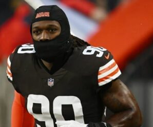 Browns defensive end Jadeveon Clowney was sent home Friday for critical comments and openly questioning